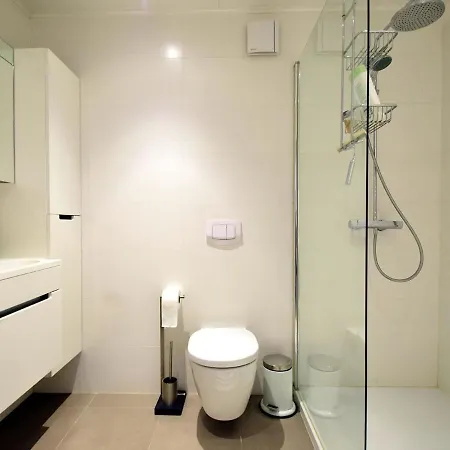 Chic Sea-view Apartman *